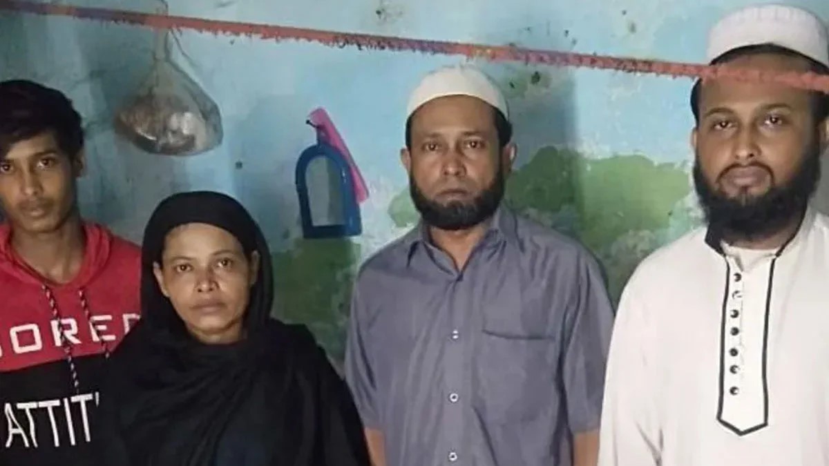 নৌবাহিনীর জাহাজে তুলে রোহিঙ্গাদের সমুদ্রে ফেলে দিচ্ছে ভারত